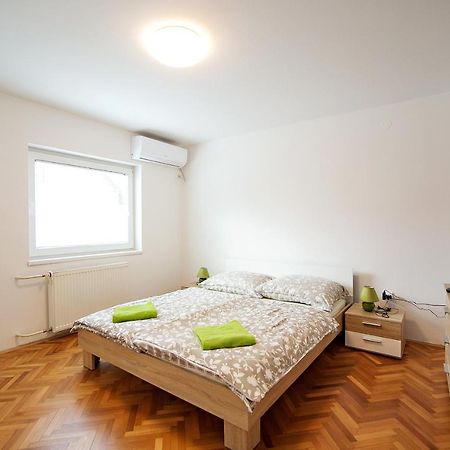 Sweet Apartments With Free Private Parking Ljubljana Exterior photo